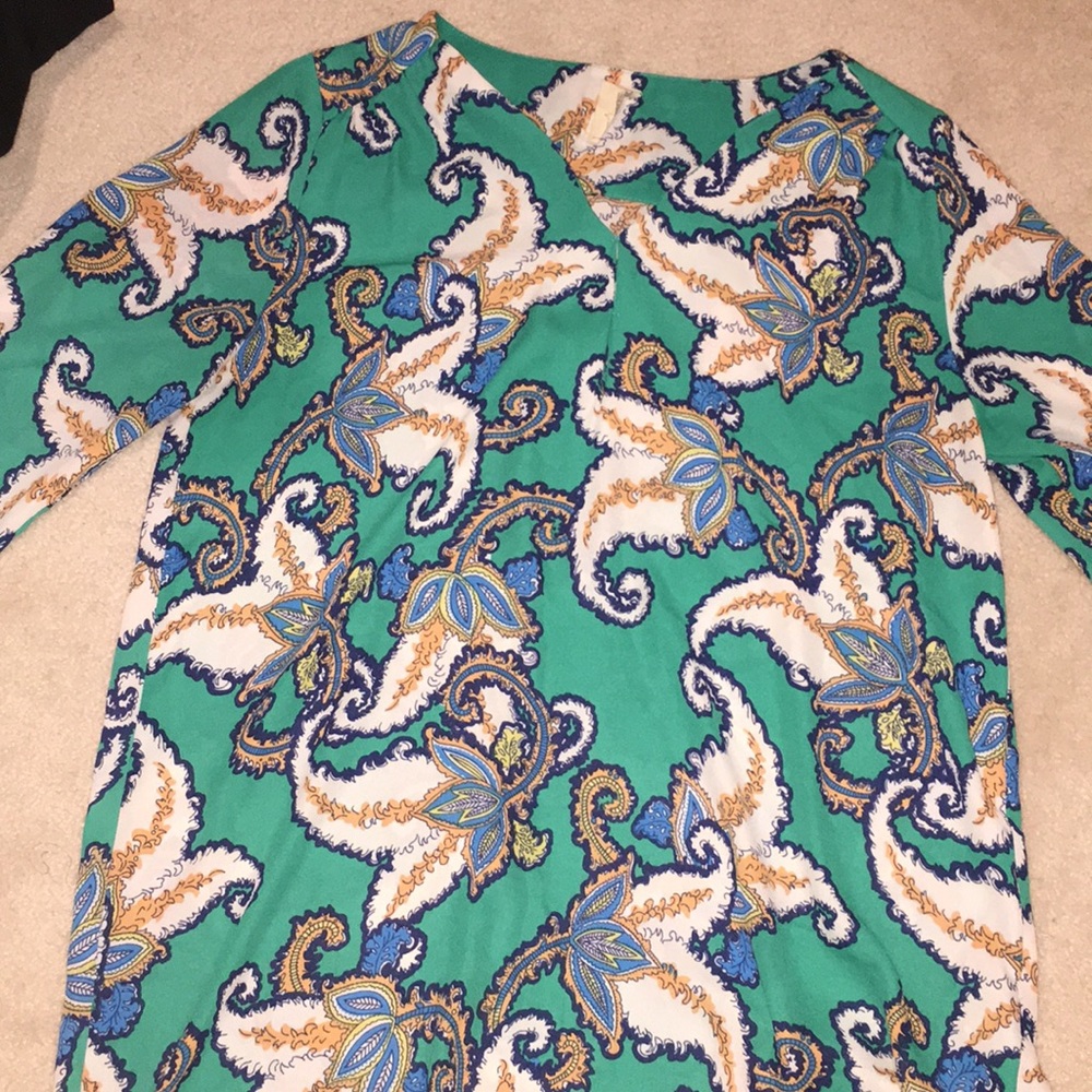 Teal paisley 3/4 sleeve shirt